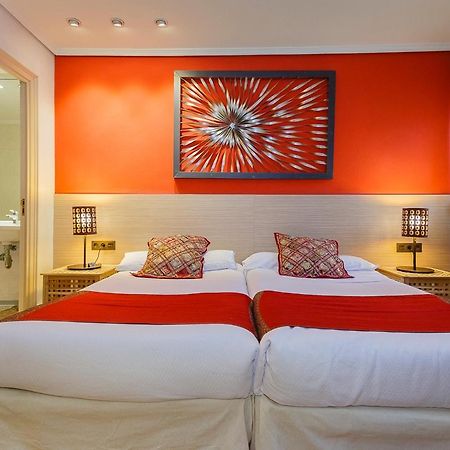 Hostal Rodas Памплона Экстерьер фото